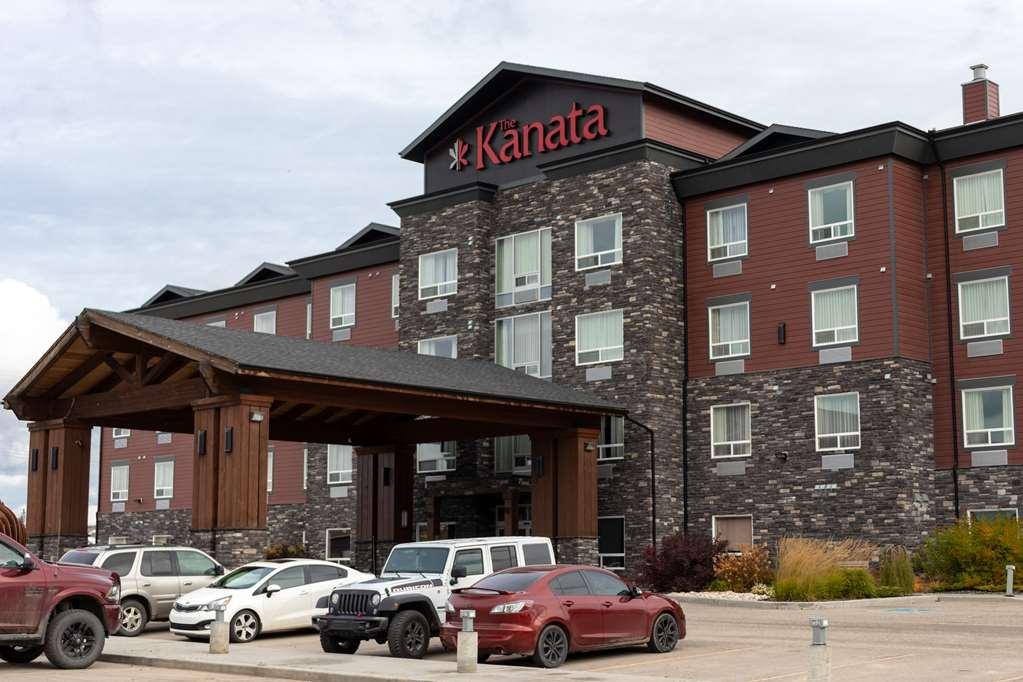 Kanata Whitecourt Amenities photo