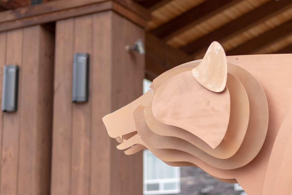Kanata Whitecourt Amenities photo